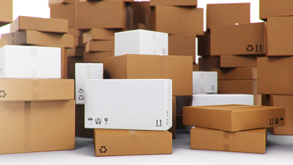 Farklı ebatlarda e-ticaret ve kargo kutuları